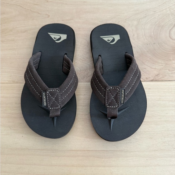 Quiksilver toddler shoes - Picture 1 of 3